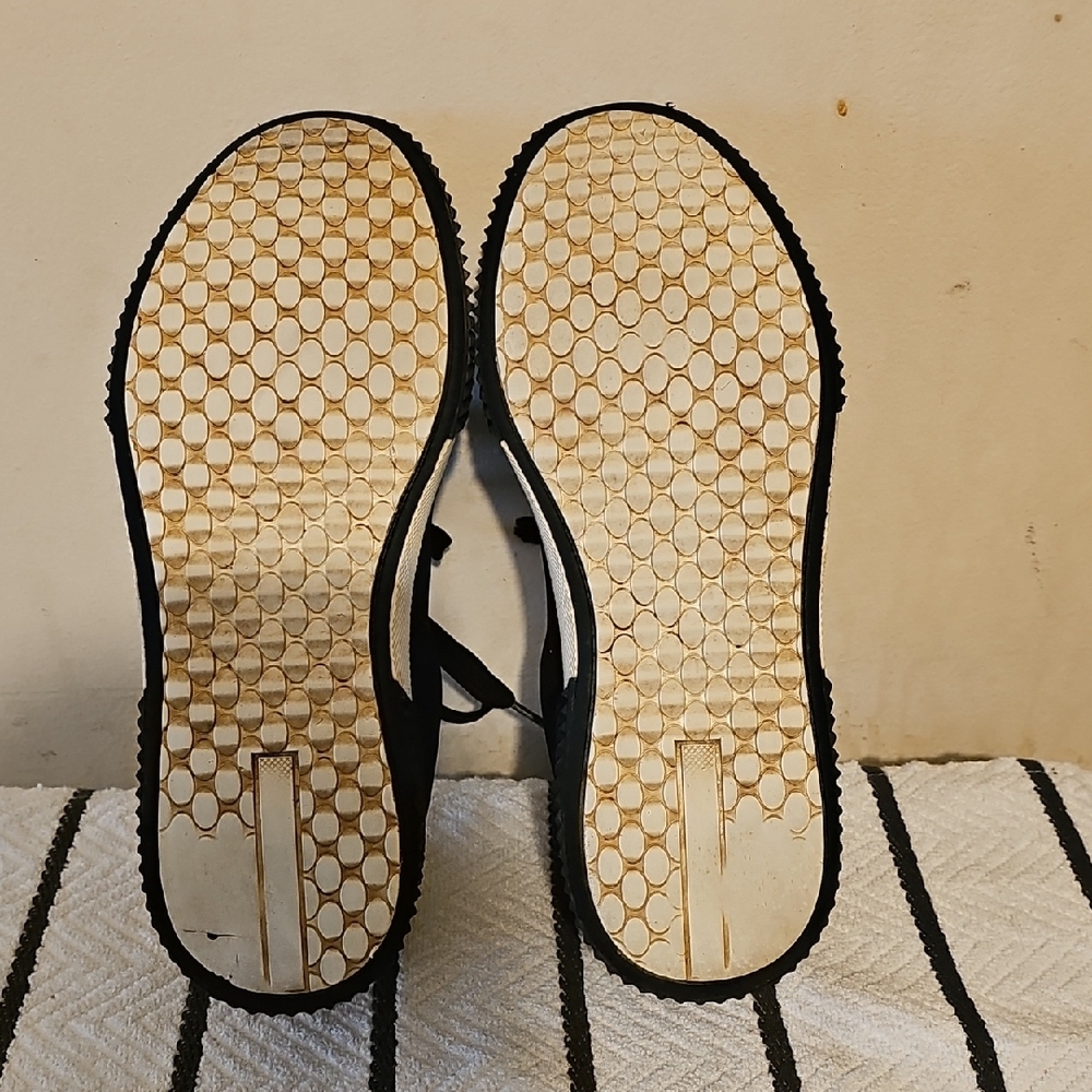 Prada Black Sneakers Sleek Design with Chunky Sole - Picture 7 of 9